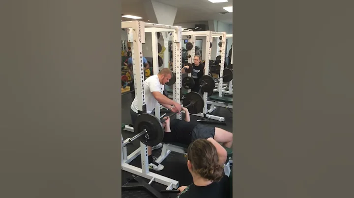 Mary Boyden PR 190lbs bench