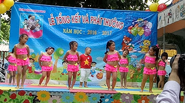 nhịp điệu "cún con và mèo mi" lớp lá-tổng kết năm học 2017-Rạng Đông 13