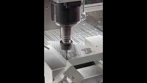 Chamfering process, CNC machining center at work!