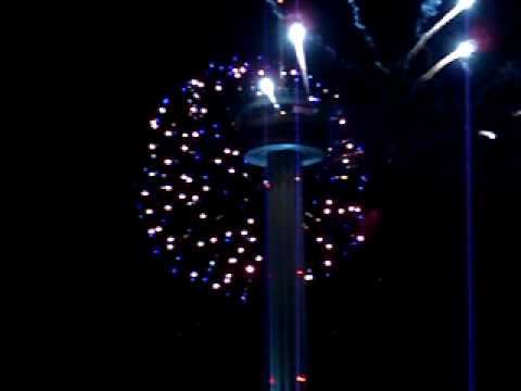 San Antonio Hemisphere Tower on New Years Eve 2008. - YouTube