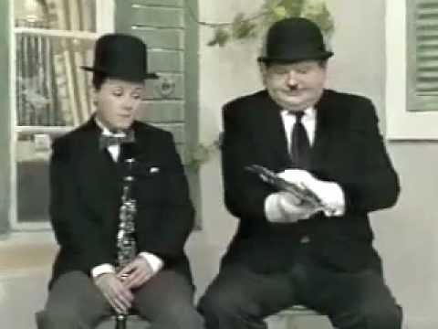 Benny Hill - Laurel & Hardy (1989)