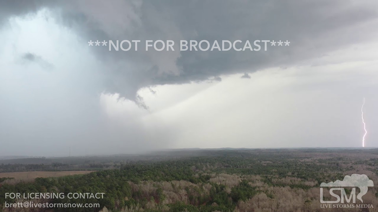 392019 Ackerman, Ms Tornado warned supercell shot from ground and