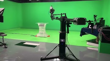 Real Time Virtual Production of SEEDER Robotic Camera Crane