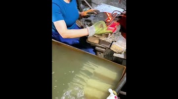 Kitchen knife quenching process  Good tools and machinery make work easy1080P HD