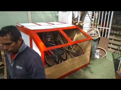 Caseta hecha de Pallet para Guardar tus Bicicletas Muy Económica Parte2