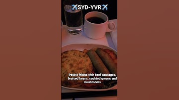 BREAKFAST in Qantas Premium Economy - SYD-YVR ✈️ #travel