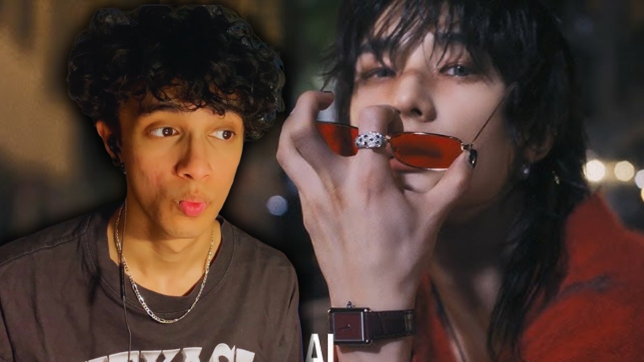 Reacting to Stray Kids 