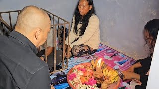 Download Lagu NENEK SAKTI!BIADAAB,NYAWA SUAMI DITUKAR DENGAN B4B1 NGEPEET MP3 Download Lagu NENEK SAKTI!BIADAAB,NYAWA SUAMI DITUKAR DENGAN B4B1 NGEPEET MP3