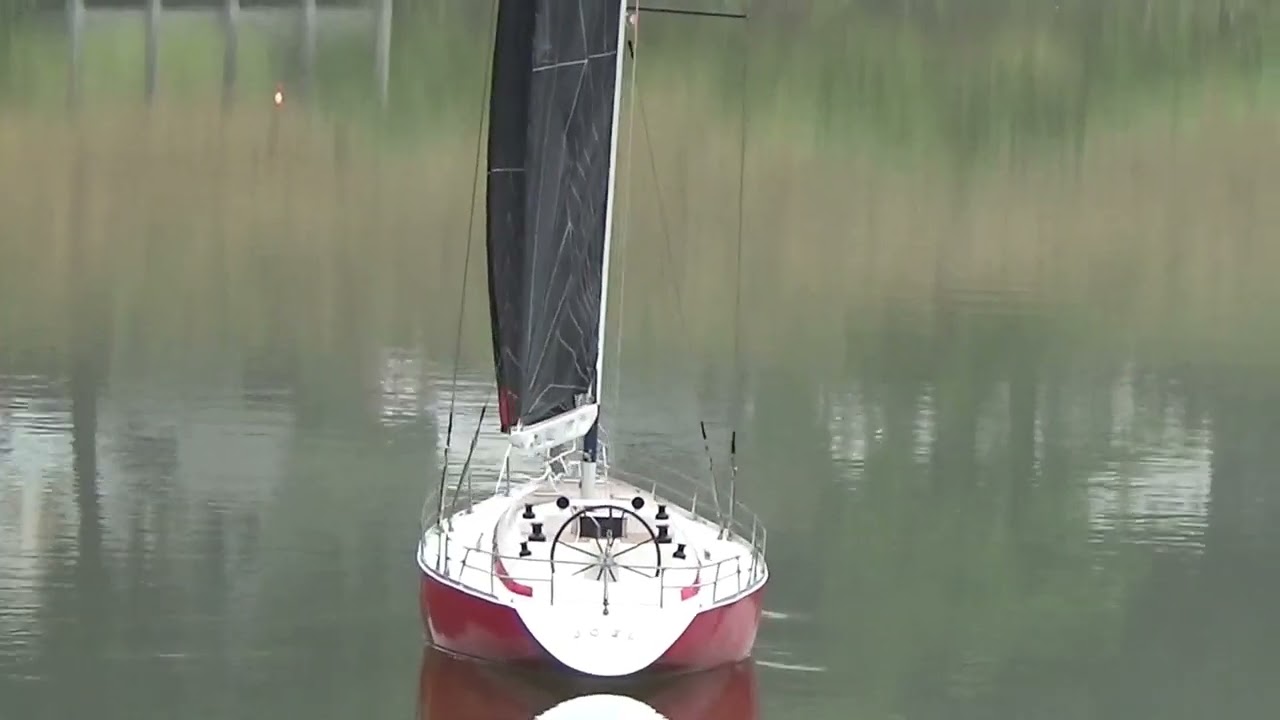 Voilier Swan 46 à l'échelle 1/10ème