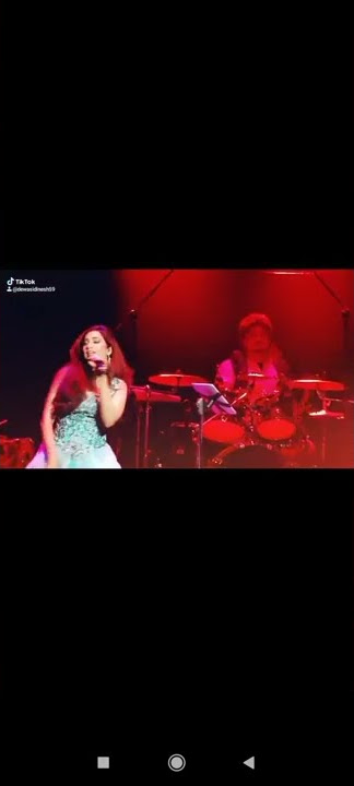 shreya ghosal 😘😘 maheroo maheroo