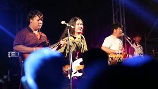 Video thumbnail of "How do you know my father's name ? - ชาบลูส์ (Charblues) live at Cat Expo #5"