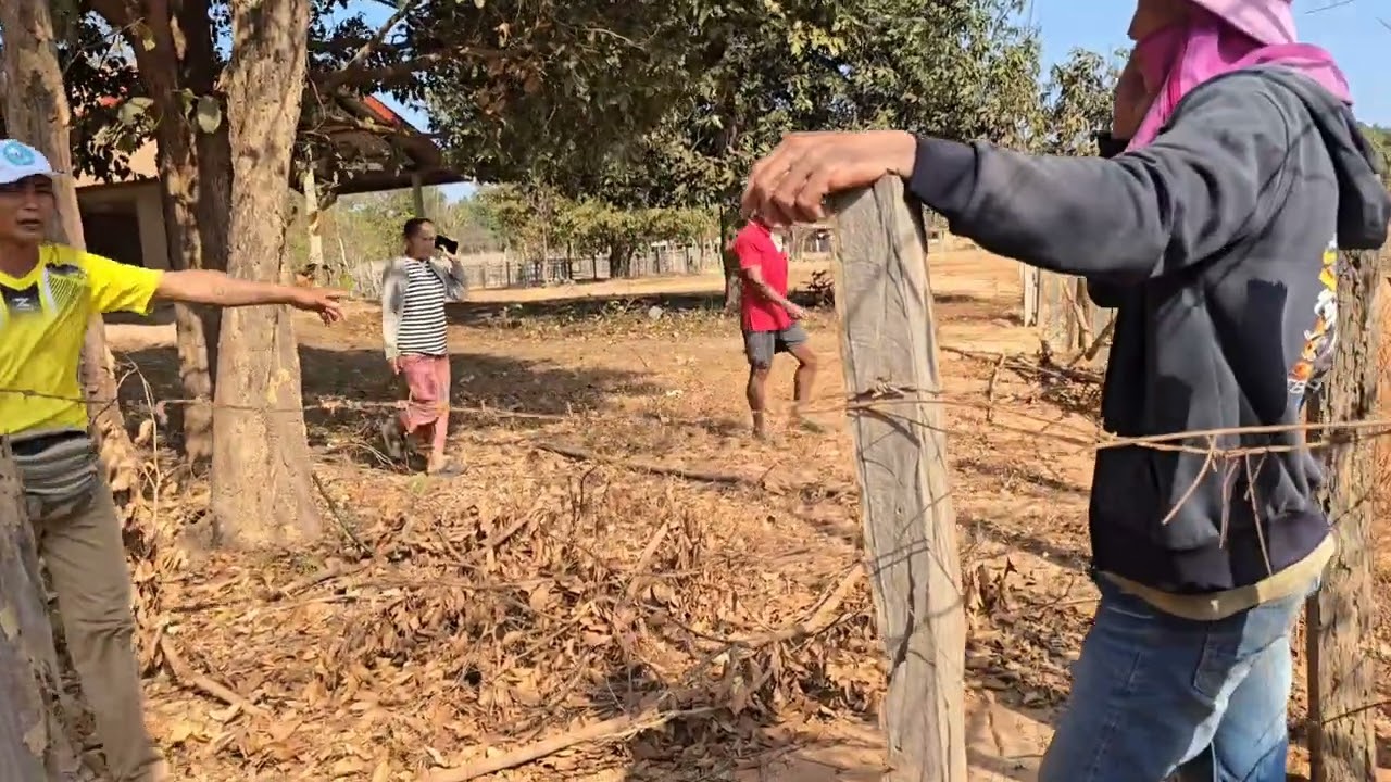 ล่าสุด เจ้าของรถแม็คโครมาดูงาน ที่จะสร้างถนนเข้าบ้านรู้ราคาแล้ว อึ้งไปเลย