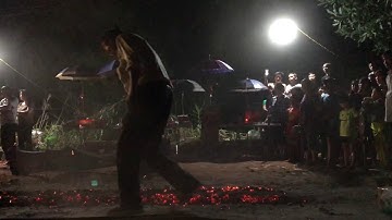 Nghi lễ lội than lửa/ Dân tộc Sán Dìu