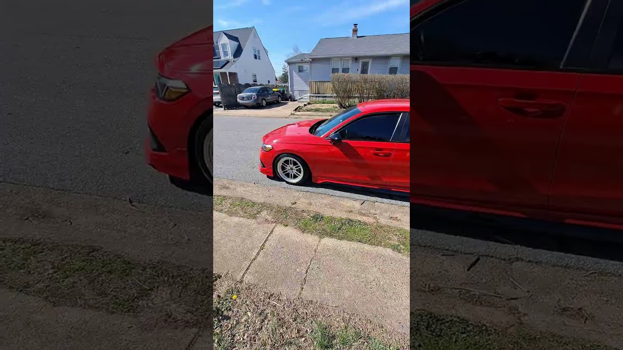 11th gen honda civic hatchback sport on new wheels 