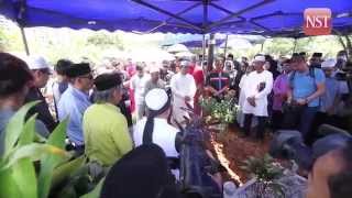Datuk Sharifah Aini dies at 61