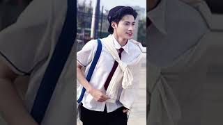 yang peng cheng... follow tiktok aku r.s.i.1 atau 『fans nya ☝︎⇪☝︎』ꉂ(ˊᗜˋ*)..