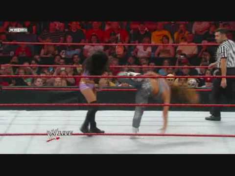 Mickie James and Gail Kim Triple Botch