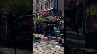 Street Performer plays Mumford and Sons