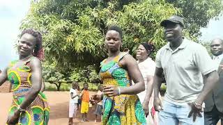 Keny Kalulu (Jo weng ma mara) by Bad man Dealers sample dance video. Ugandan, Acholi, Luo Tradition