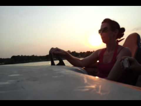 Hot girl driving speed boat - YouTube