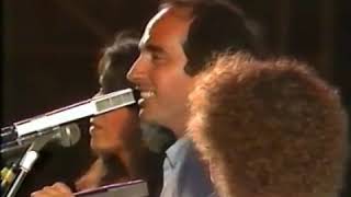 Video thumbnail of "Marina Rossell, Lluís Llach and Maria del Mar Bonet - Cant de l'enyor (Camp Nou de Barcelona, 1985)"