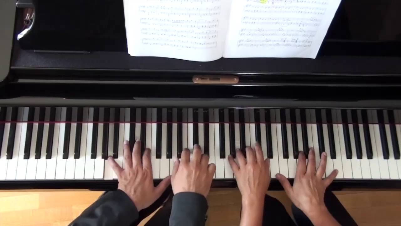Tchaikovsky - Swan Lake Waltz - Piano 4 hands - Ramzi Hakim, Franca Moschini