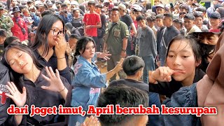 dari senyum manis April berubah kesurupan | Lsr cuta muda di cileles