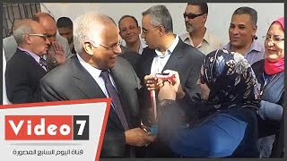 بالفيديو.. محافظ القاهرة يكرم وكيل وزارة التربية والتعليم بالقاهرة