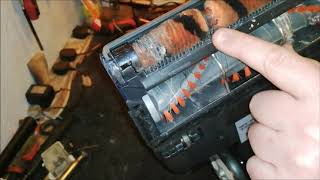 How To - Change The Duo-Clean Brushes On A Shark Nv801Uk Upright Vacuum Cleaner