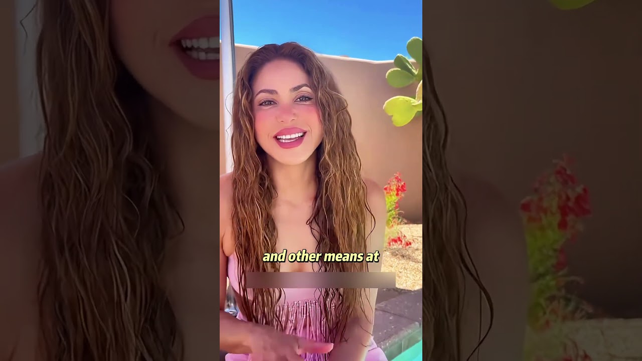 Four female celebrities who wore wigs to cover their baldness!  