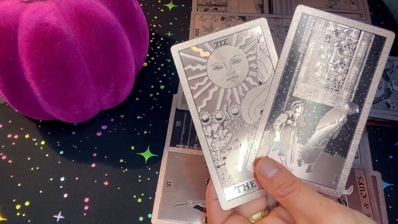 Er spricht über Seine Gedanken💭💬