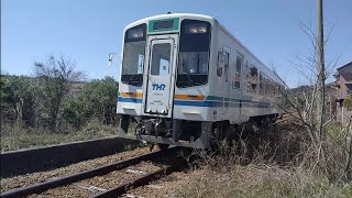 天竜浜名湖鉄道TH2000形TH2107編成　普通(ワンマン)掛川行　浜名湖佐久米駅〜寸座駅間通過