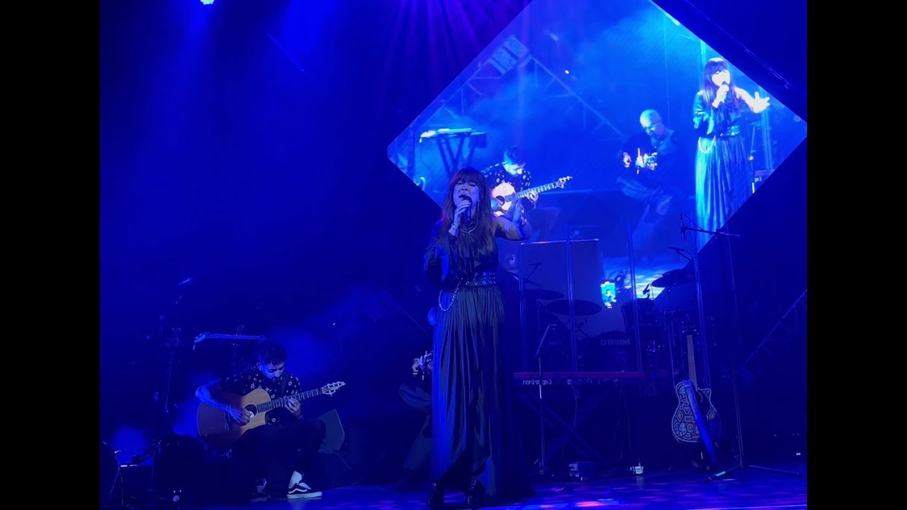 Amor bonito, Vanesa Martín. Improvisación. Teatro Metropolitan, CDMX, México. 2 de noviembre, 2023