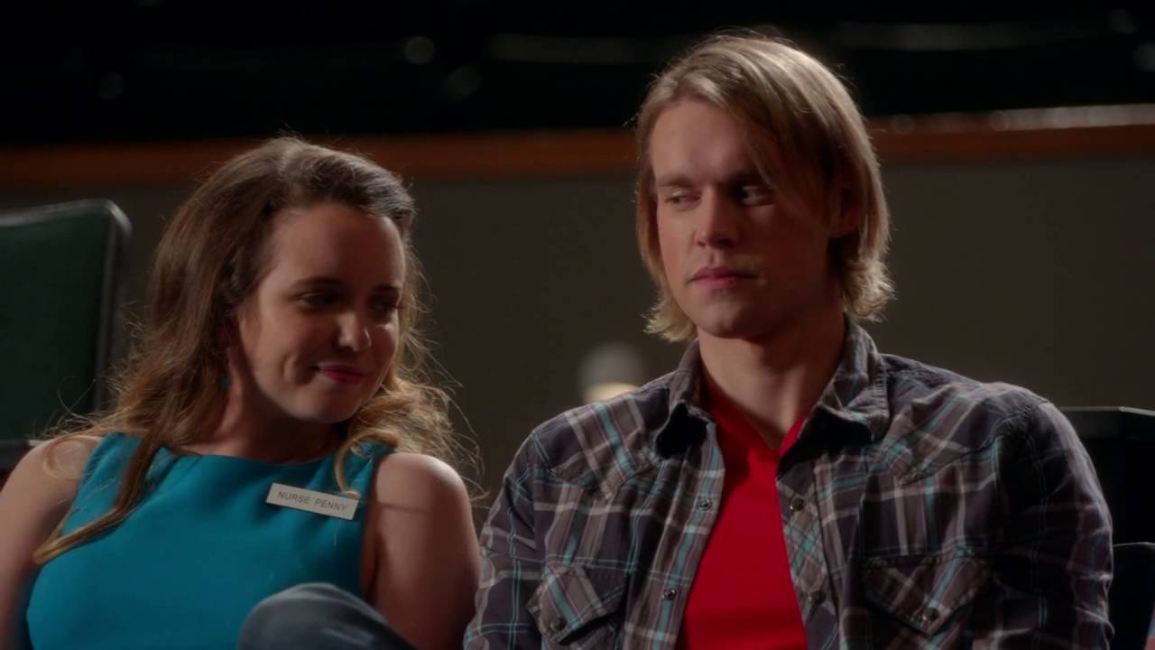 GLEE Full Performance of Wide Awake