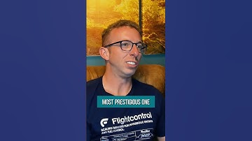 "Y Combinator is a startup accelerator based in Silicon Valley." 💡  #techpodcast  #shorts