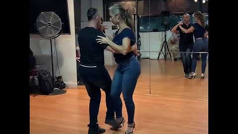 Tango Classes by Diego Santana Tango (Barridas)
