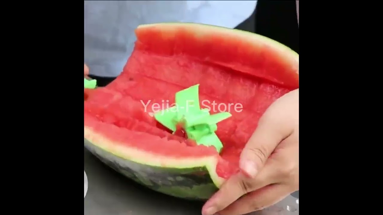Watermelon Cutter Stainless Steel Windmill Design Cut Watermelon Kitchen Gadgets