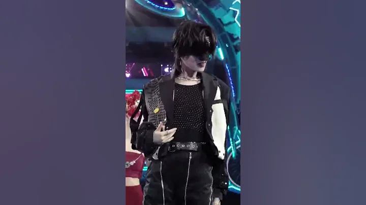 官方直拍 Official Cam | 陸柯燃 K Lu | 陸柯燃 不會游泳的鹽水鴨 破風 The Eve 豎屏直拍 Vertical Cam 江蘇衛視 蒙面舞王 - 天天要聞