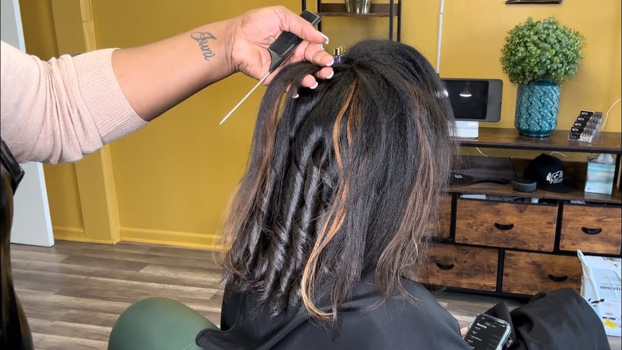 NO BLEACH NO CHEMICAL Highlights She Got Highlights Without Bleaching no-bleach-no-chemical-highlights-she-got-highlights-without-bleaching