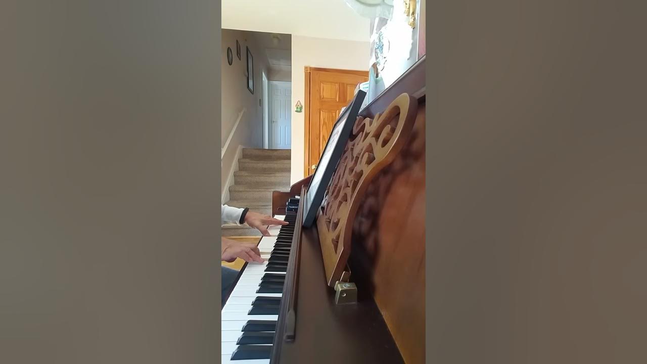 The Beatles - Blackbird (brief piano cover)