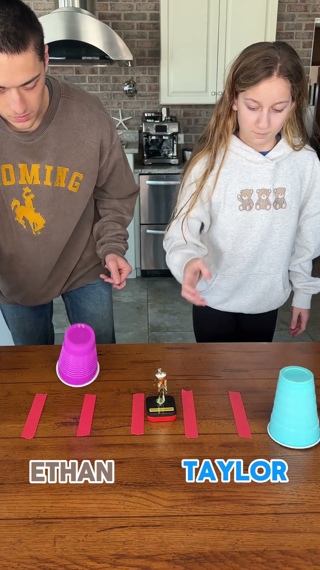 who's better? brother vs. sister!  #siblingrelationship