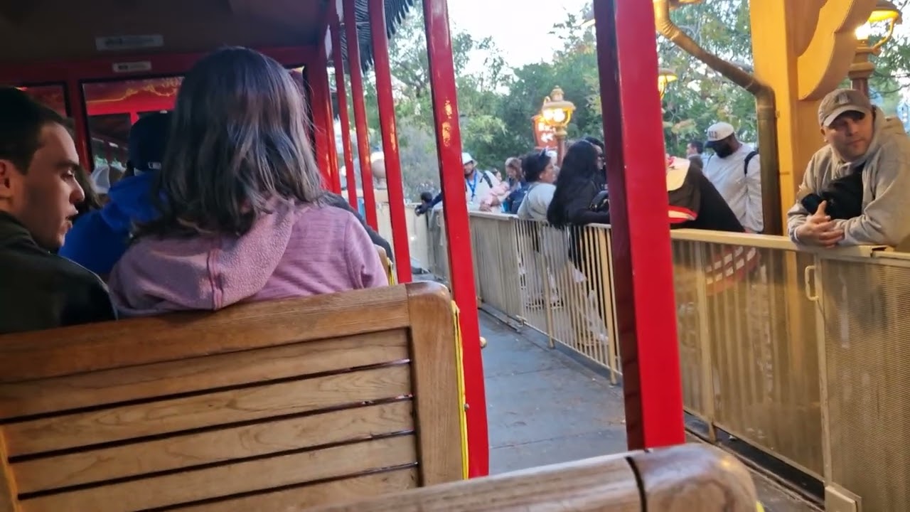 California 2025-2026 Vacation Vlog- Day 3 Part 4 Disneyland Railroad Roundtrip