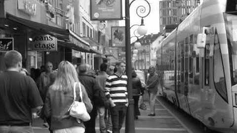 Meredith Monk  - Facing North (Musikvideo)