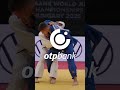 Our OTP Bank Ippon of the day! Total calm from Kanikovskiy as he overcomes Adamian! 🥋