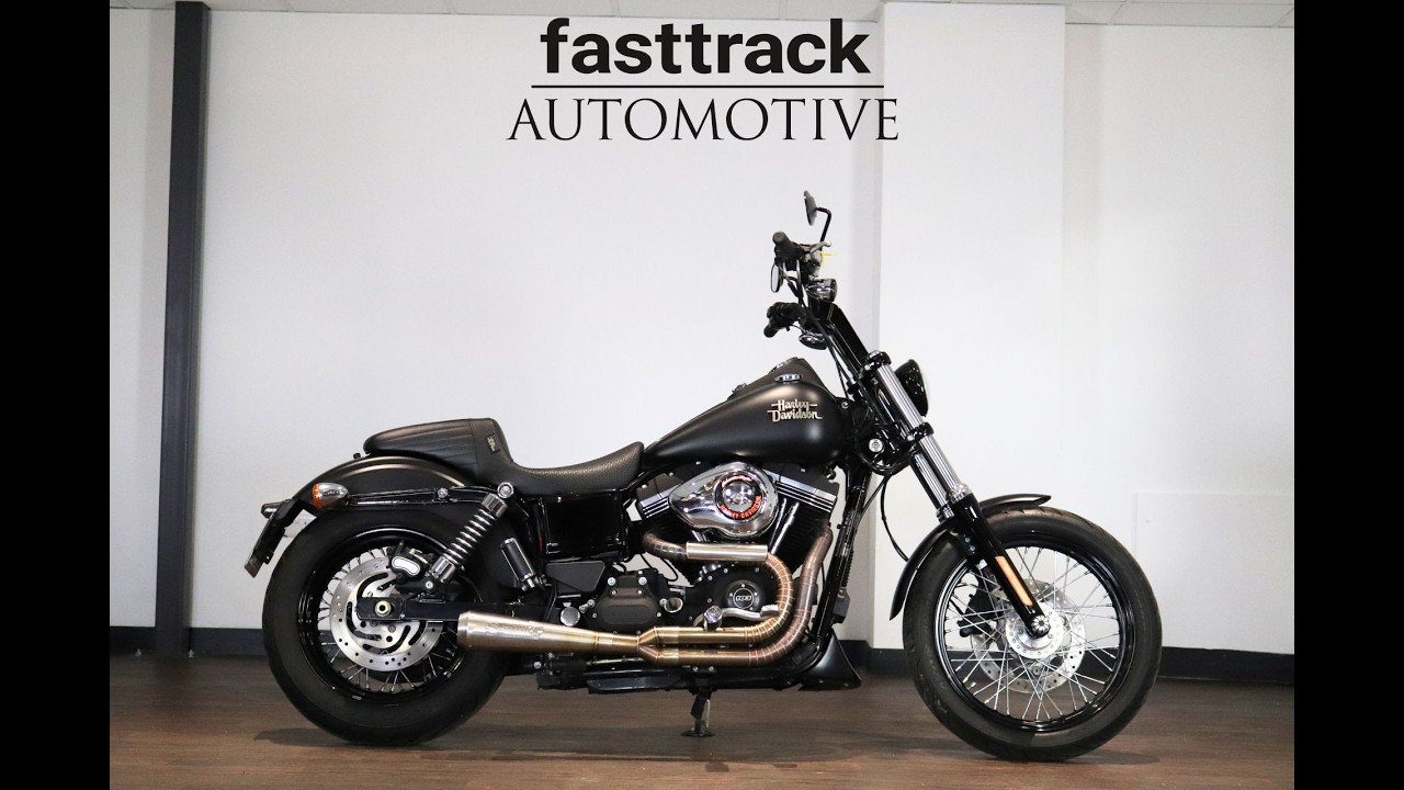 HARLEY DAVIDSON STREET BOB 1690 WALK AROUND VIDEO TOUR START UP 