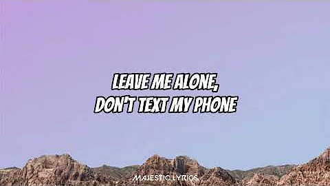 Moneybagg Yo feat. GloRilla - On Wat U On [ Lyrics Video ]