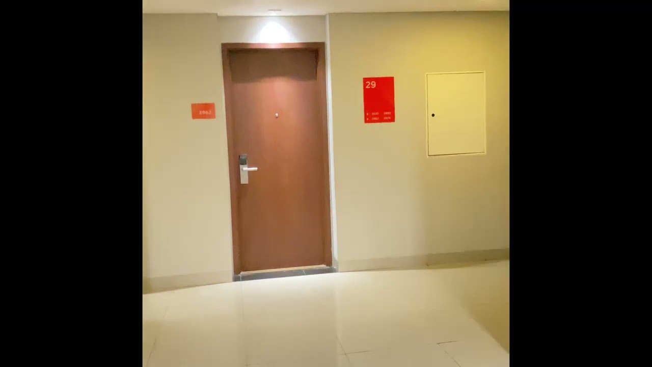 Hotel Ramada by wyndham serpong type kamar superior twin