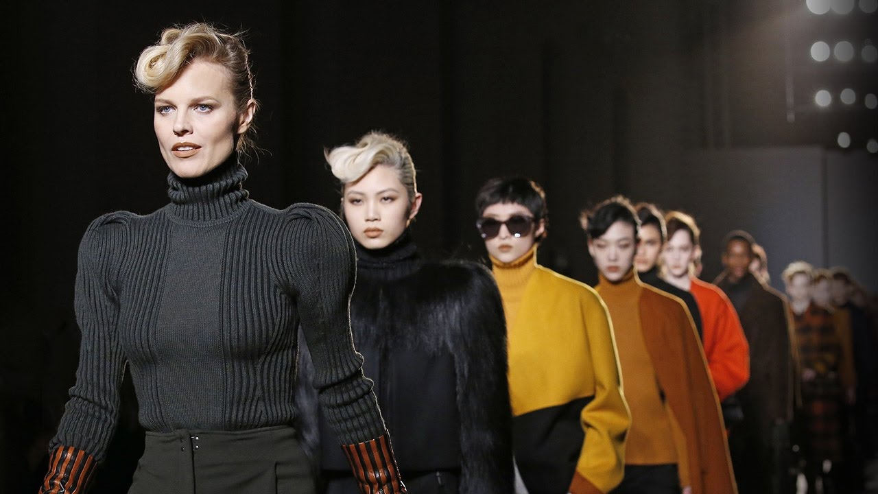 MILANO FASHION WEEK: BOTTEGA VENETA FALL WINTER 2017 COLLECTION