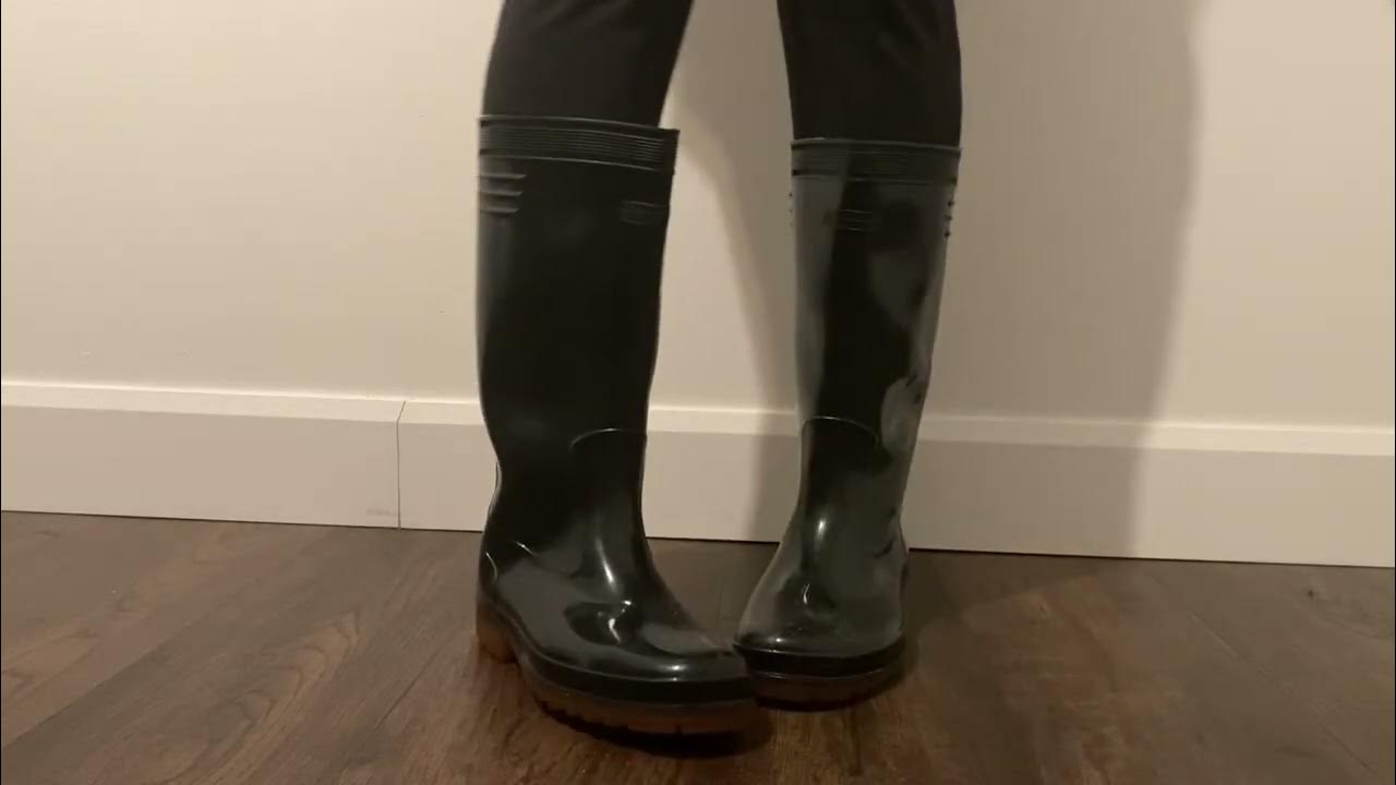 Squeaking my five stars rubber boots 01 YouTube