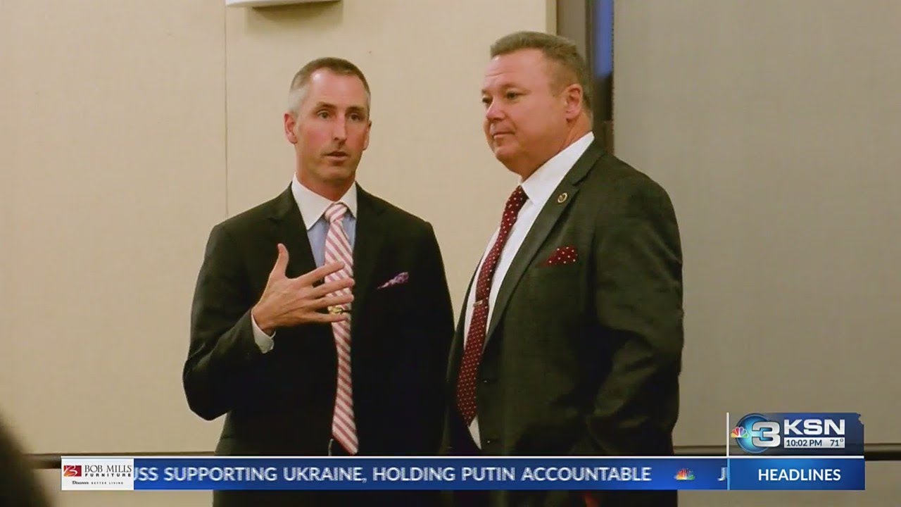 WPD chief finalists meet with public